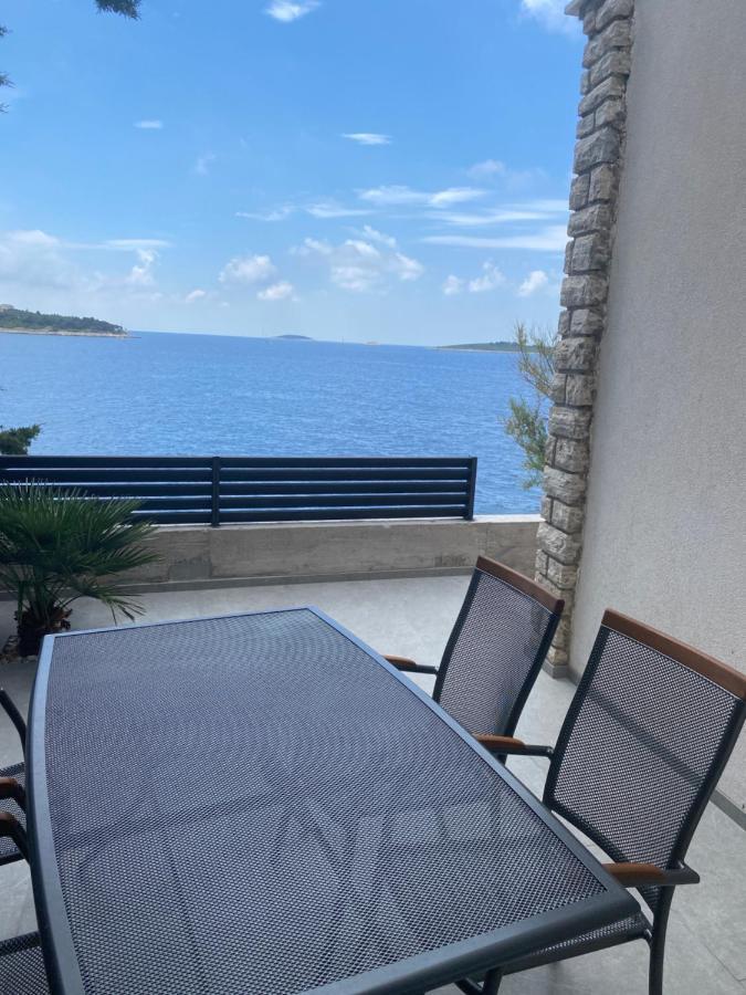 Apartment Svemir Primošten Exterior foto