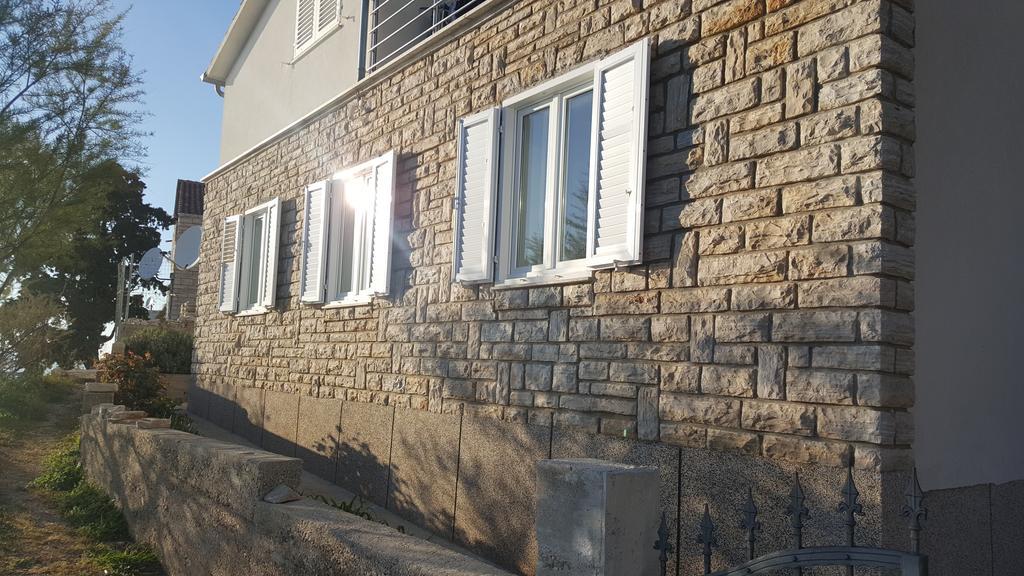Apartment Svemir Primošten Exterior foto